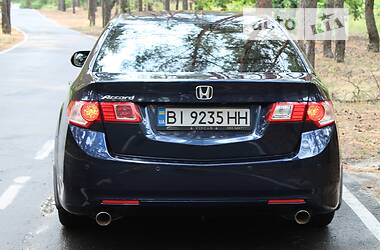 Седан Honda Accord 2008 в Полтаве