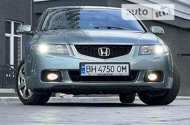 Седан Honda Accord 2003 в Одессе