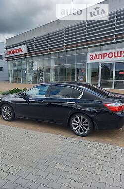 Седан Honda Accord 2013 в 