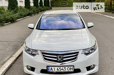 Седан Honda Accord 2012 в 