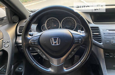 Седан Honda Accord 2012 в 