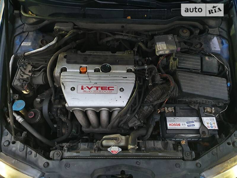 Седан Honda Accord 2004 в Чернигове