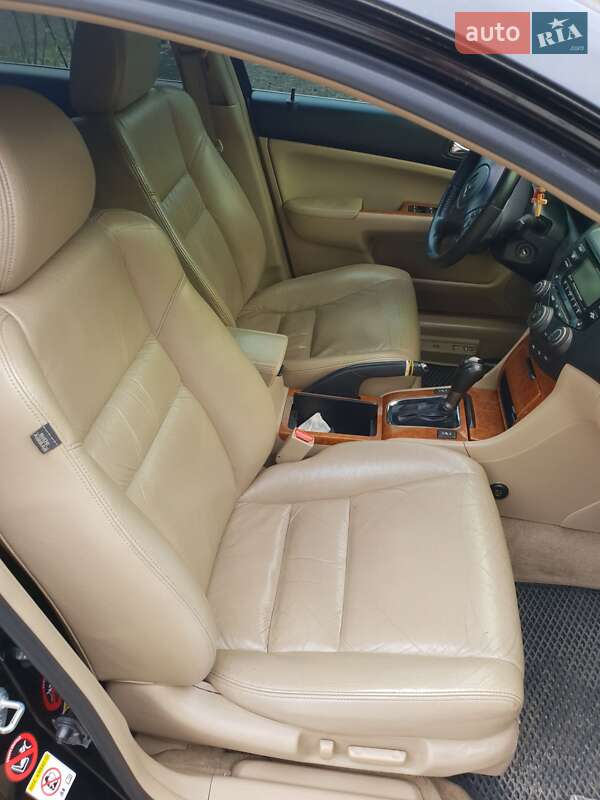 Седан Honda Accord 2006 в Корсунь-Шевченківському