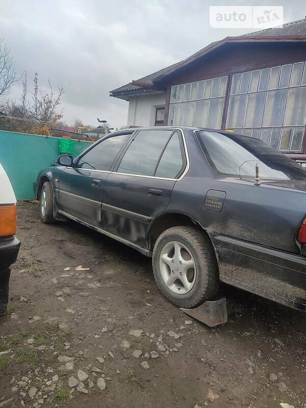 Седан Honda Accord 1991 в Хмельницком