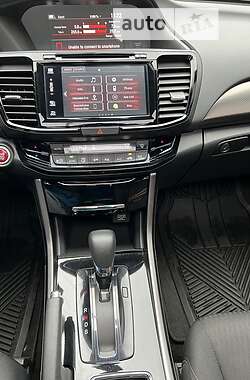 Купе Honda Accord 2016 в 
