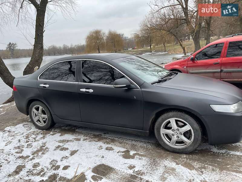Седан Honda Accord 2005 в Киеве