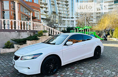 Купе Honda Accord 2008 в 