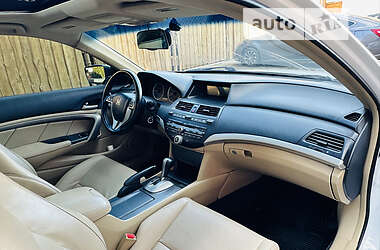 Купе Honda Accord 2008 в 