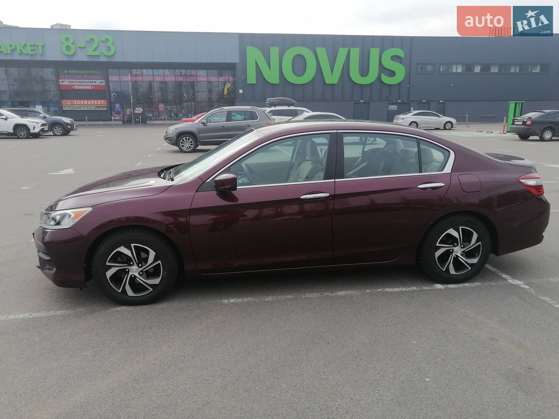 2016 Honda Accord - мініатюра 11