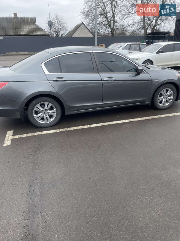 Седан Honda Accord 2012 в Києві