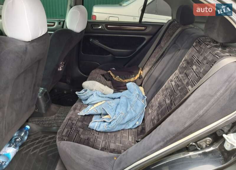 Ліфтбек Honda Accord 1999 в Чернігові