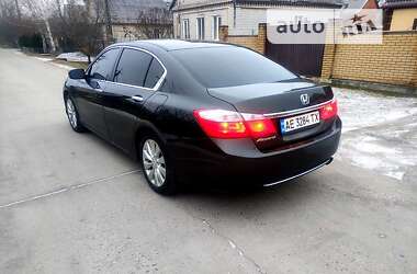 Седан Honda Accord 2014 в Новомосковске