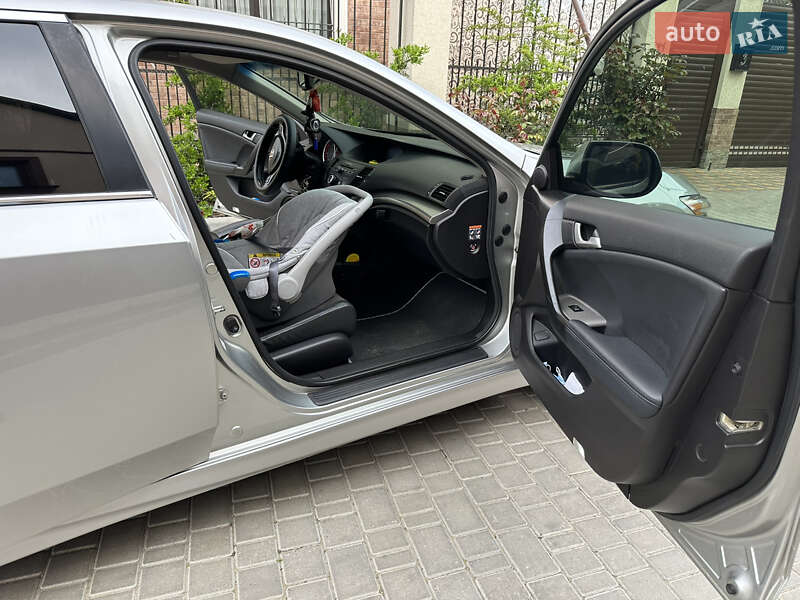 Седан Honda Accord 2008 в Одессе