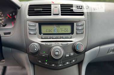 Купе Honda Accord 2006 в 