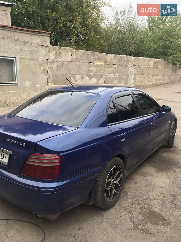 Седан Honda Accord 2002 в Харкові