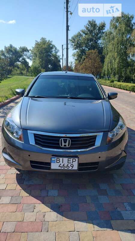 Седан Honda Accord 2008 в Миргороді