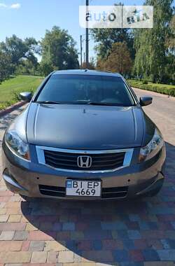 Седан Honda Accord 2008 в Миргороді