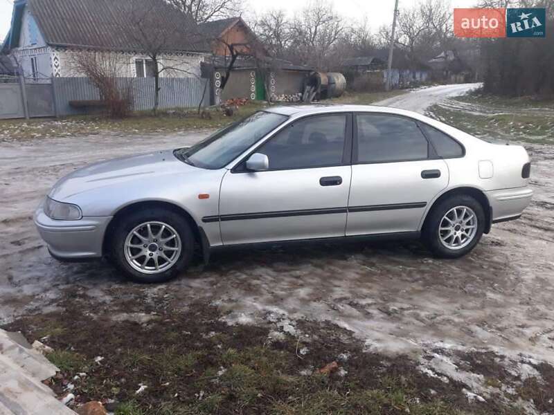 Седан Honda Accord 1995 в Каменец-Подольском