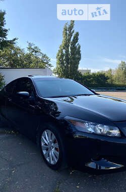 Купе Honda Accord 2012 в 