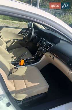Седан Honda Accord 2017 в 