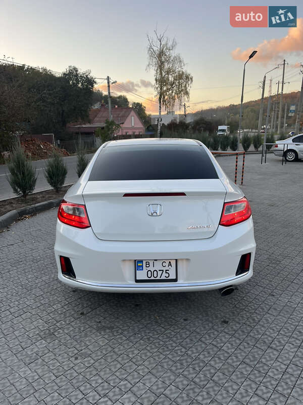 Купе Honda Accord 2013 в Полтаві