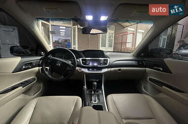Седан Honda Accord 2013 в Києві