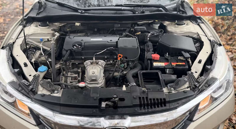 Седан Honda Accord 2017 в Житомирі