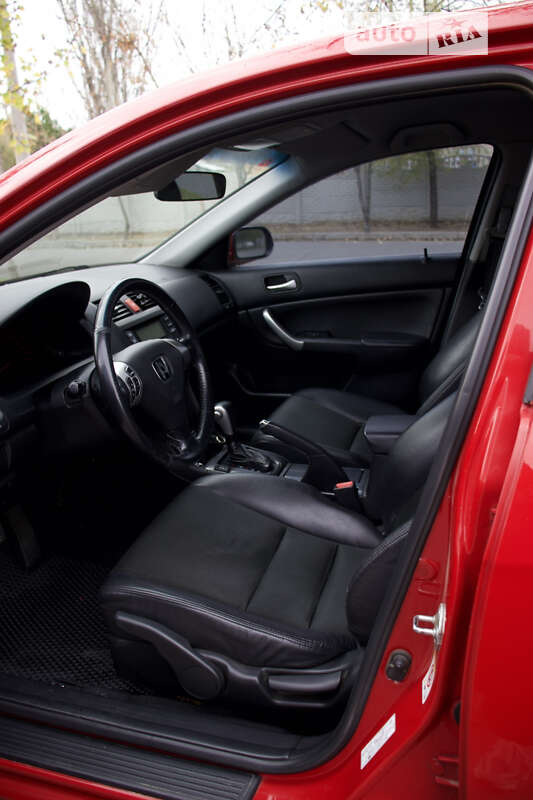 Седан Honda Accord 2004 в Миколаєві