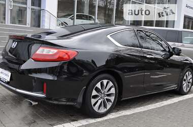 Купе Honda Accord 2015 в 