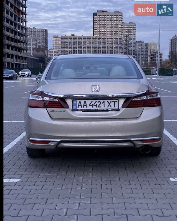 Седан Honda Accord 2017 в Житомирі фото 3 Седан Honda Accord 2017 в Житомирі