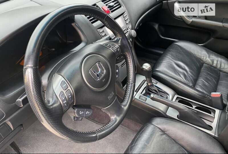 Седан Honda Accord 2006 в Львове