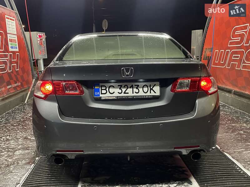 Седан Honda Accord 2008 в Львові