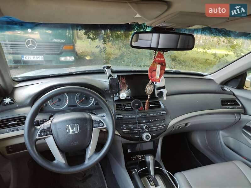 Седан Honda Accord 2008 в Луцьку
