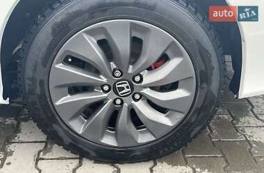 Седан Honda Accord 2014 в Львове