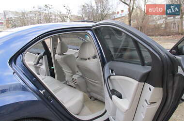 Седан Honda Accord 2008 в Львове