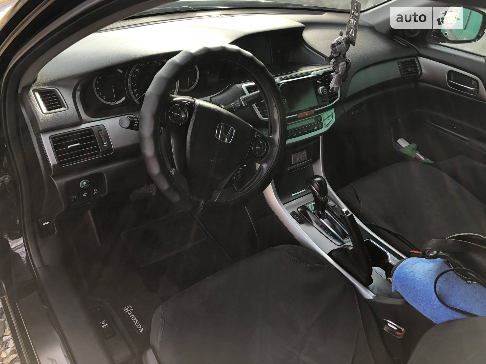 2013 Honda Accord - мініатюра 9