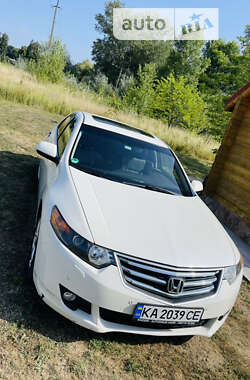 Седан Honda Accord 2009 в Киеве