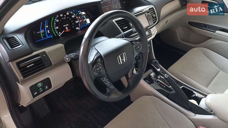 Седан Honda Accord 2014 в Умани