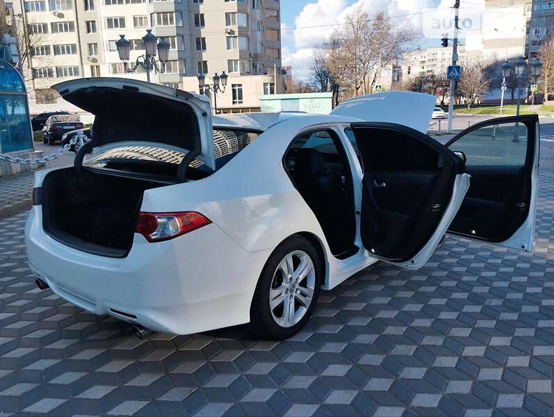 Седан Honda Accord 2011 в Чорноморську