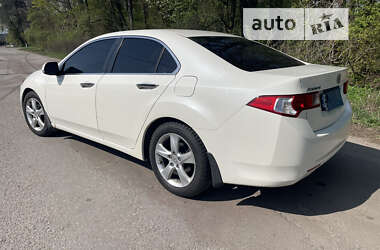 Седан Honda Accord 2010 в Киеве