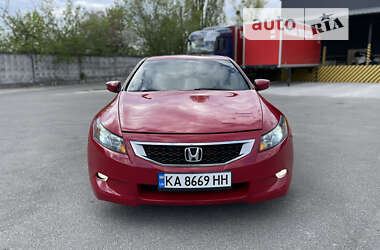 Купе Honda Accord 2008 в Киеве