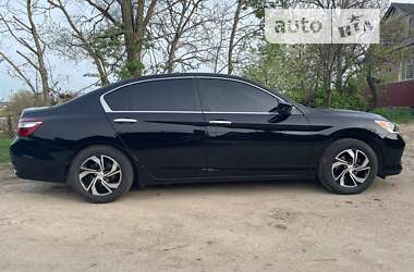 Седан Honda Accord 2016 в Умані