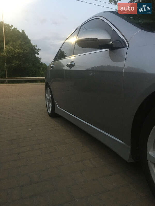 Седан Honda Accord 2004 в Луцке