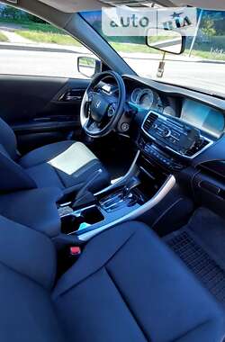 Седан Honda Accord 2017 в 