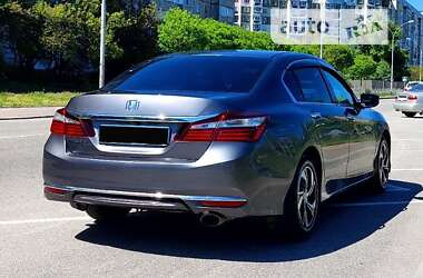 Седан Honda Accord 2017 в 