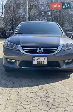 Седан Honda Accord 2014 в Харькове