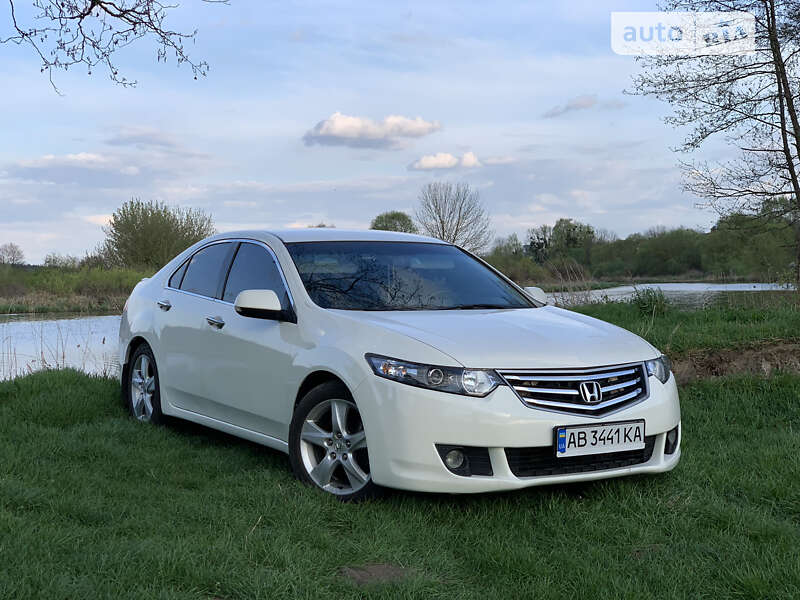 Седан Honda Accord 2008 в Виннице