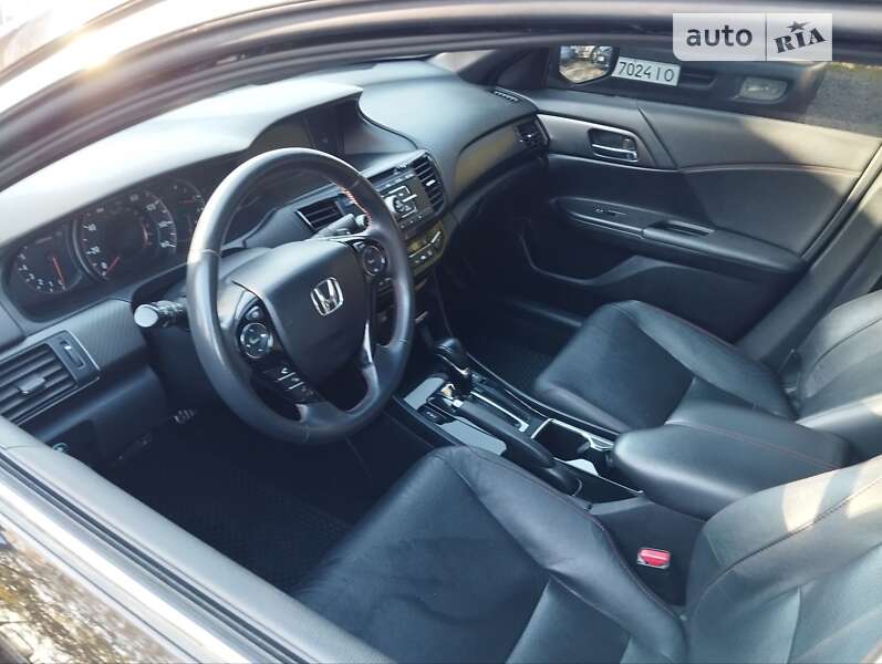Седан Honda Accord 2017 в Києві