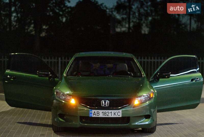 Купе Honda Accord 2008 в Вінниці