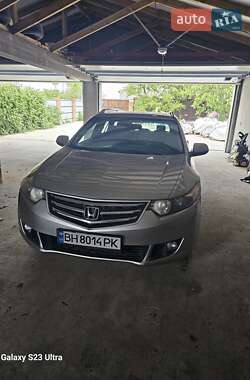 Универсал Honda Accord 2009 в 